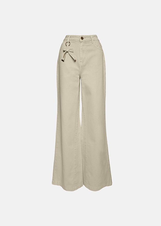 High-waisted wide leg jeans