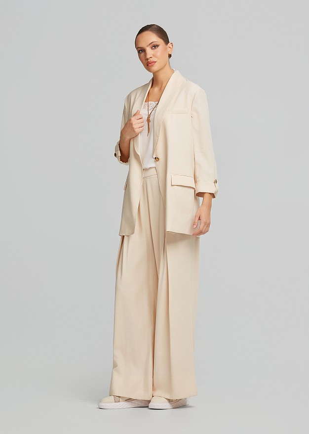 Pleated straight-leg trousers