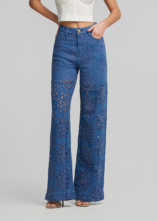 High-waist denim pants in broderie lace