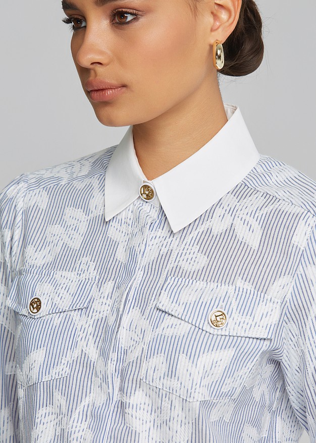 Cropped striped shirt with white collar and cuffs