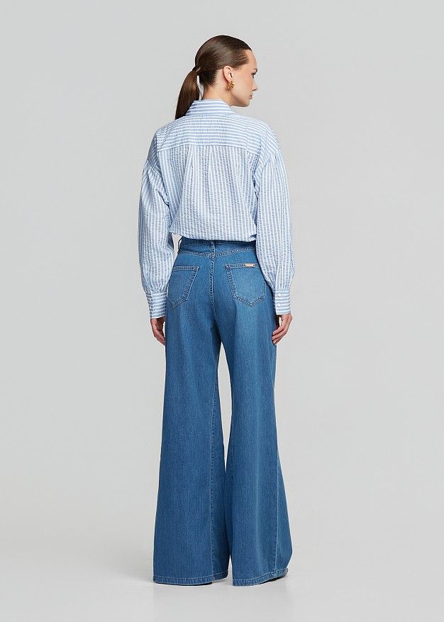 Cropped long-sleeve striped shirt