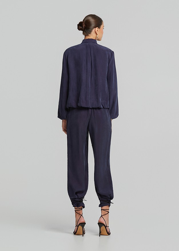 Jacket with neck tie from vegan silk fabric