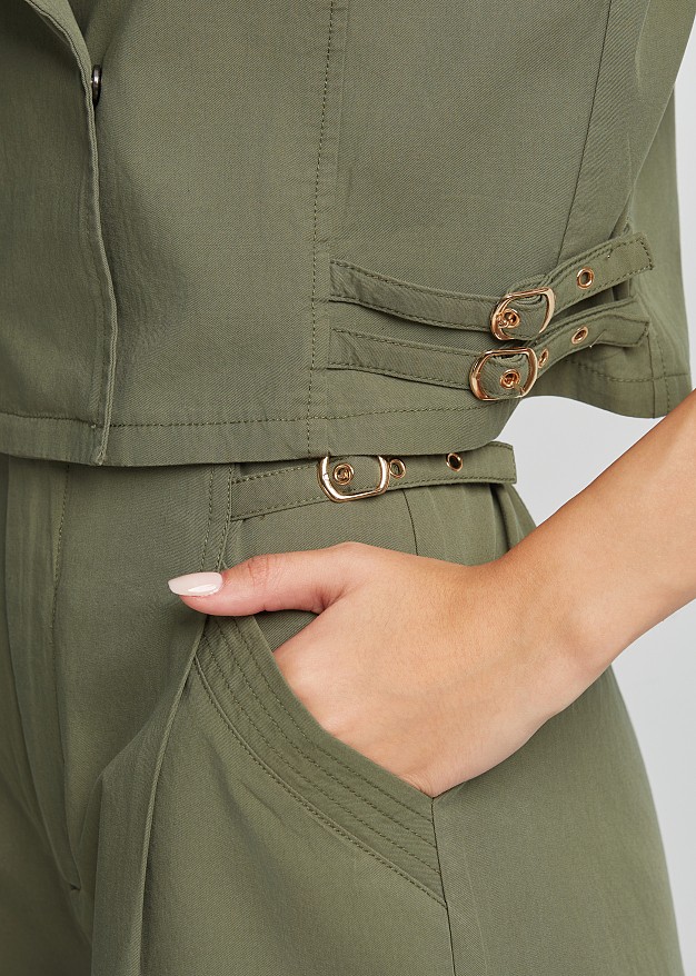 High-waisted gabardine bermuda shorts