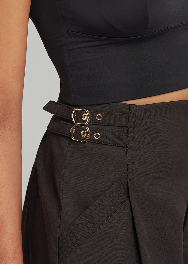 High-waisted gabardine bermuda shorts