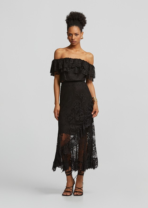 Off-shoulder lace crop top