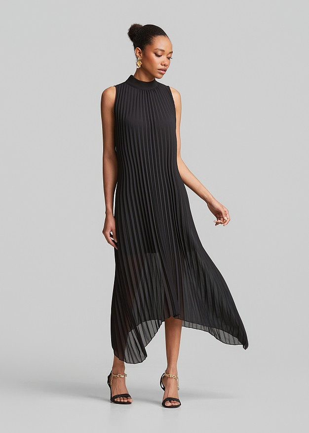 Pleated asymmetric dress | LYNNE