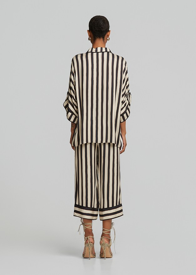 Striped cropped trousers