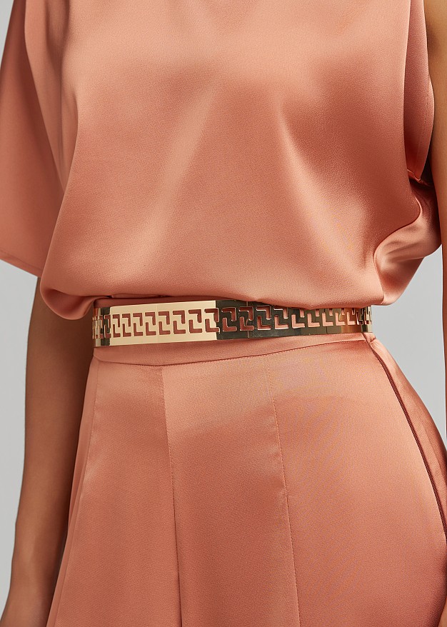 Gold-tone metallic belt with geometric design | LYNNE
