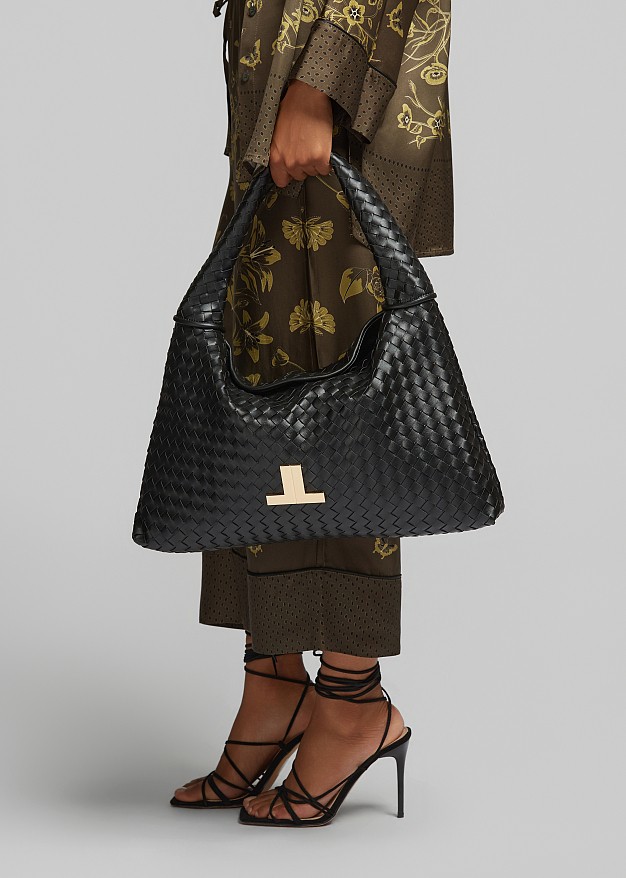 Large woven shoulder bag
