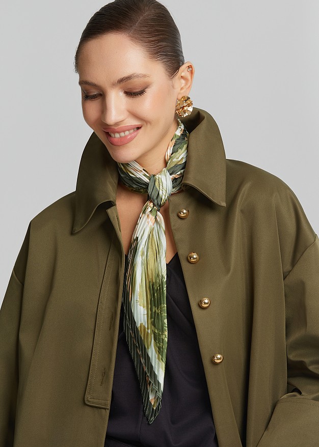 Printed pleated scarf