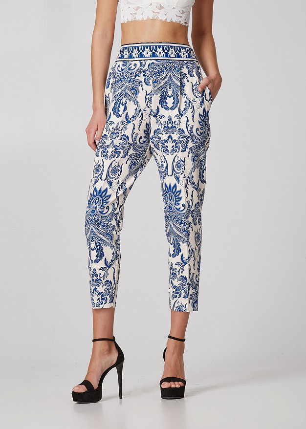 High rise trousers with paisleys