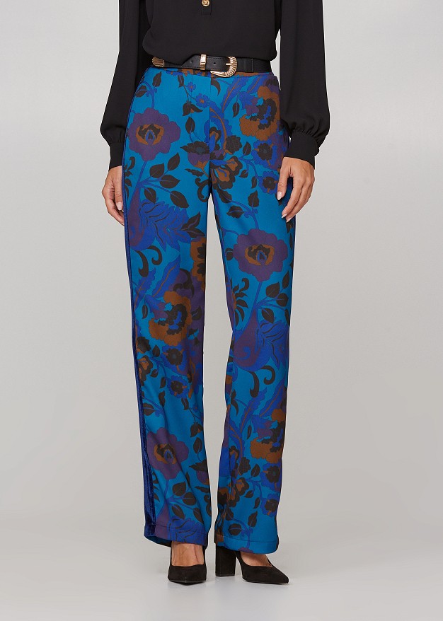 Printed wide leg trouser with velvet details
