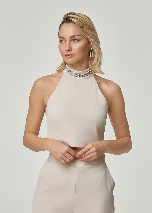 Halter neck cropped blouse with rhinestones
