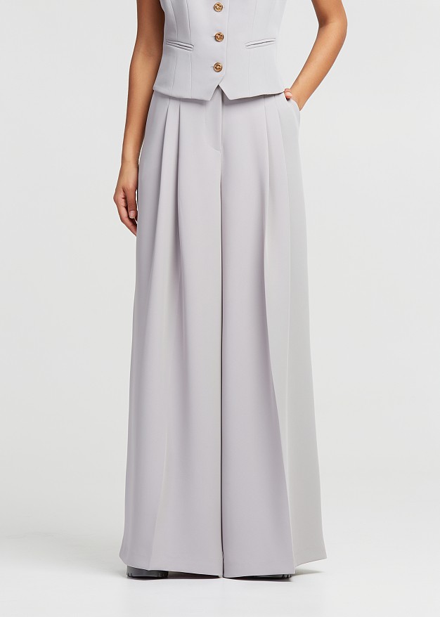 Pleated wide leg pants