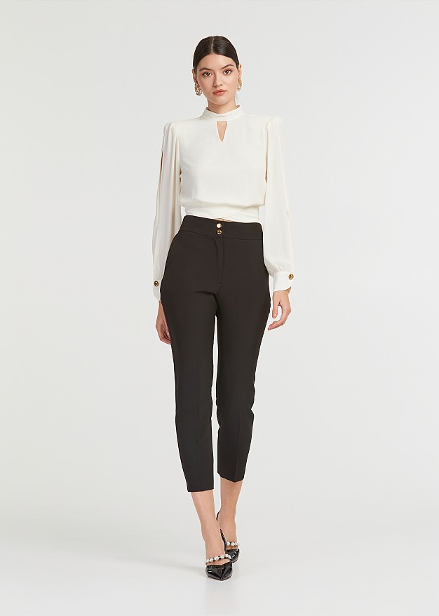 Slim-fit pants with an elastic waistband