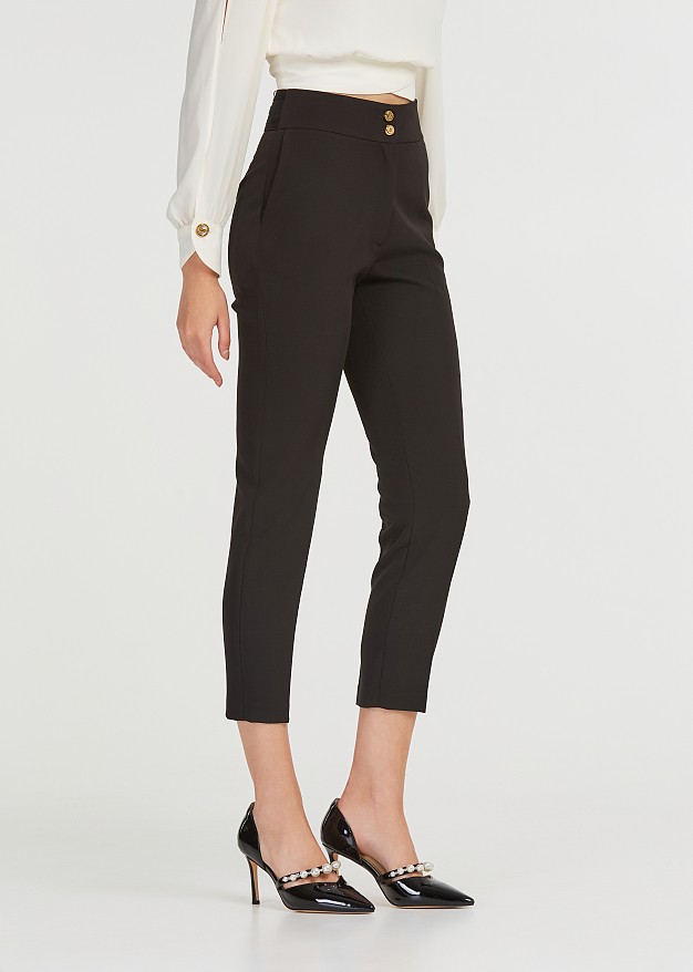 Slim-fit pants with an elastic waistband