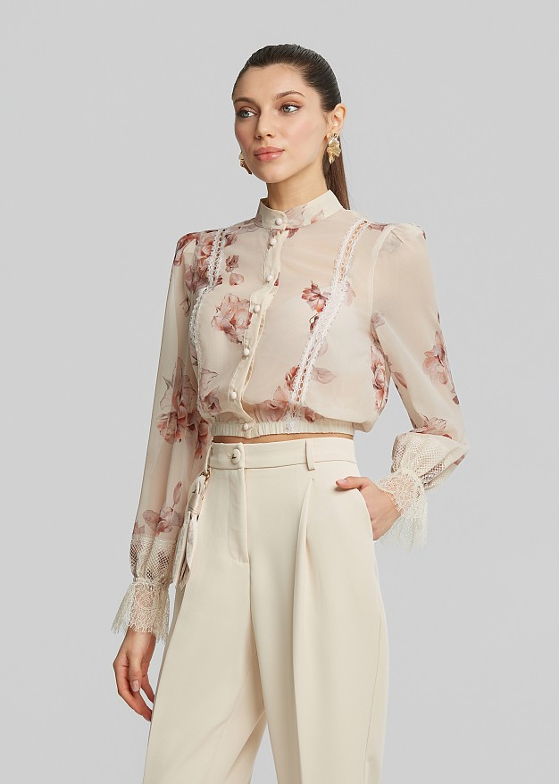Printed cropped shirt with lace detailing