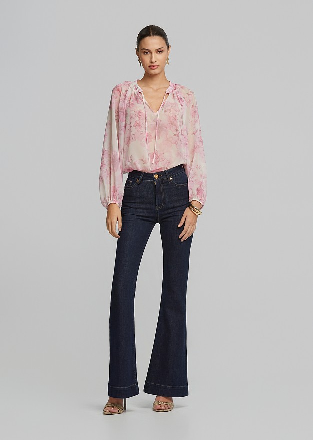 Printed blouse in A line and tie