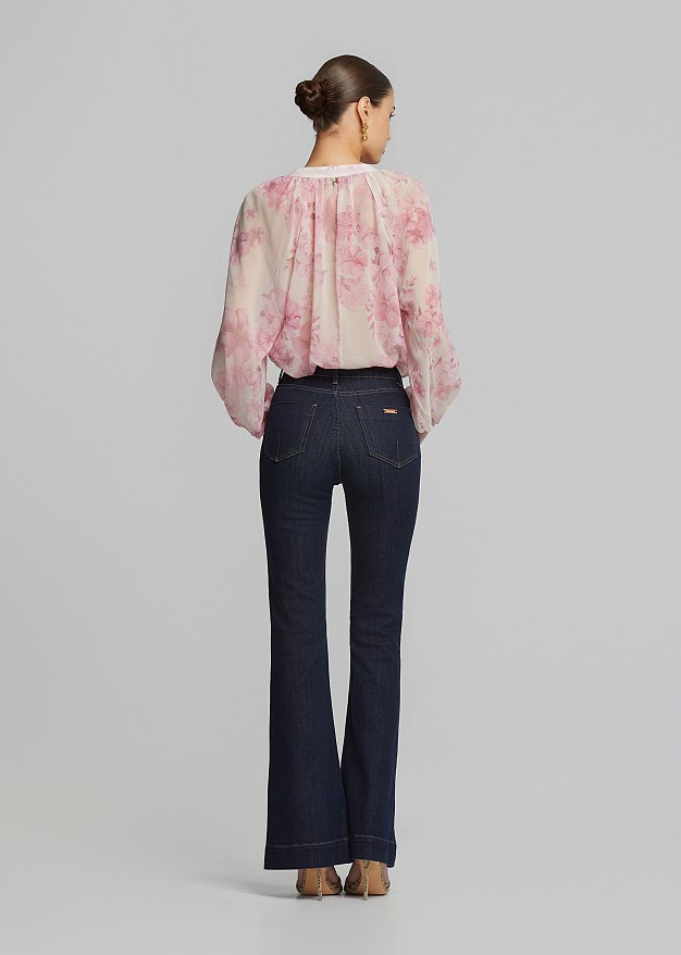 Printed blouse in A line and tie