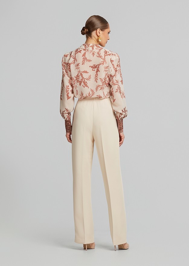 Shirt with animal printed cuffs