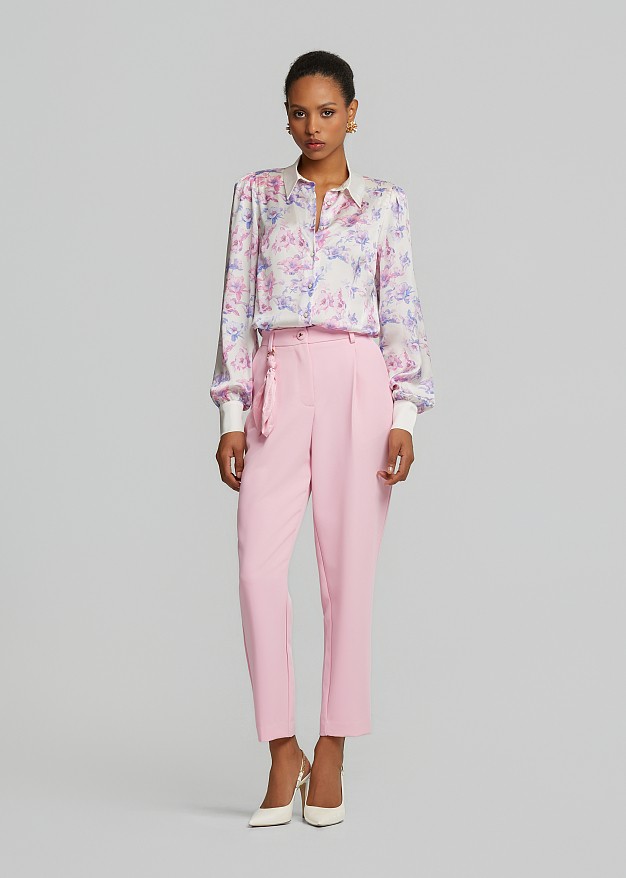 Printed shirt with a satin look