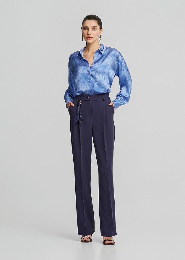 Printed shirt in satin look