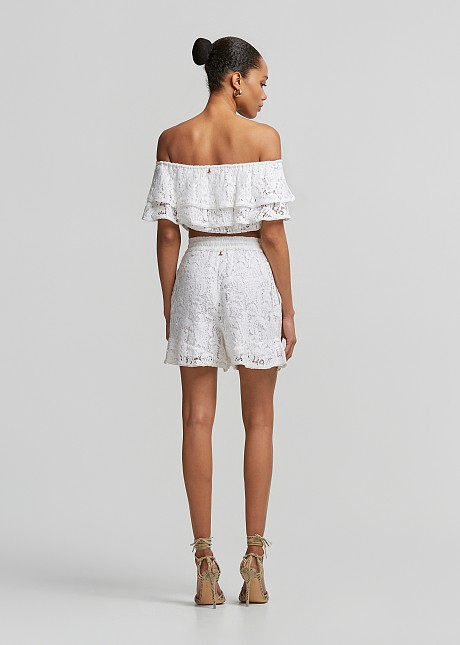 Broderie lace shorts with decorative beads | LYNNE Broderie lace shorts with decorative beads | LYNNE