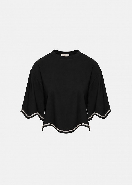 Cropped top with decorative crystals