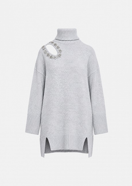 Oversized turtleneck sweater