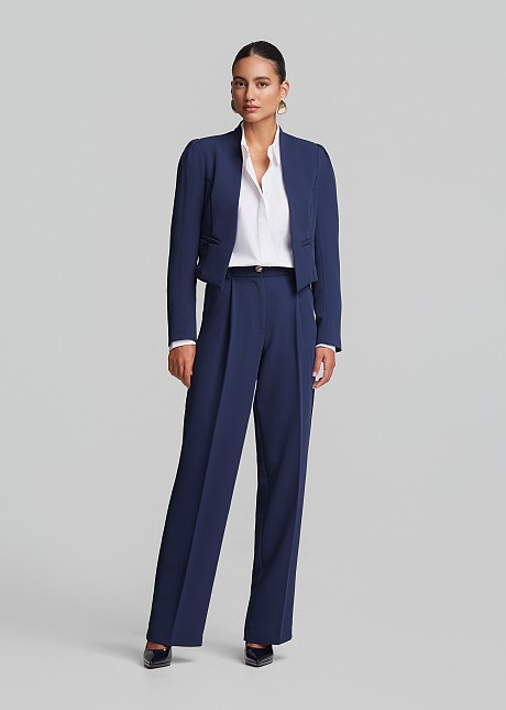 Collarless crepe bolero with structured shoulders