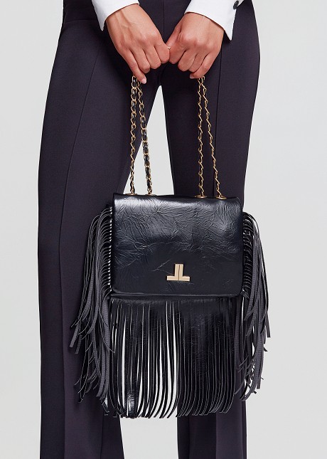 Fringed shoulder bag