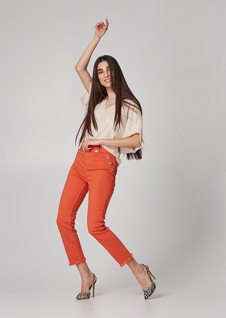 Highrise denim trousers with buttons