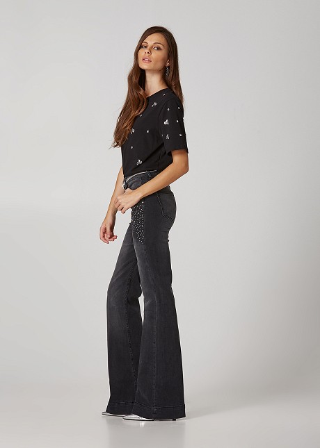 Wide leg jeans with strass