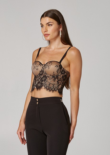 Bustier with lace and reinforcement