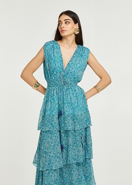 Maxi printed dress with with v-neckline and ruffles