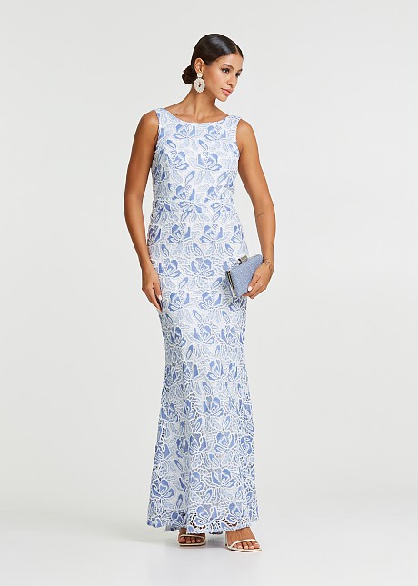 Maxi dress with flower lace