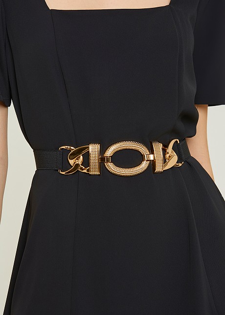 Thin elastic belt with metal buckle