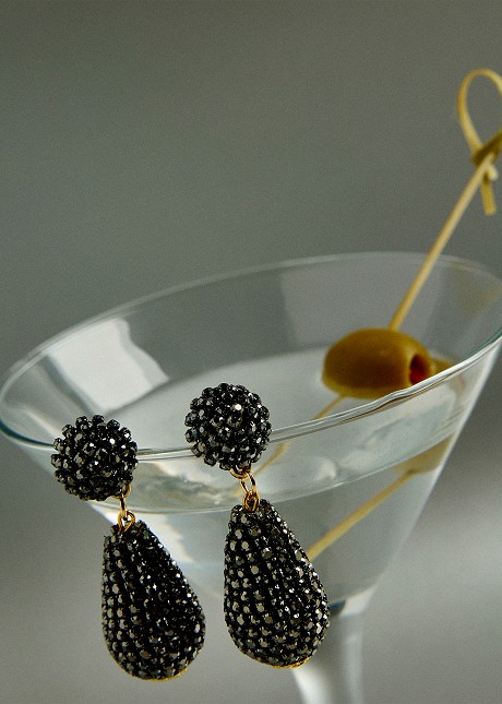 Drop earrings with rhinestones
