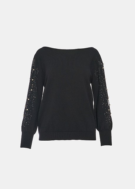 Sweater with pearls and strass on the sleeves