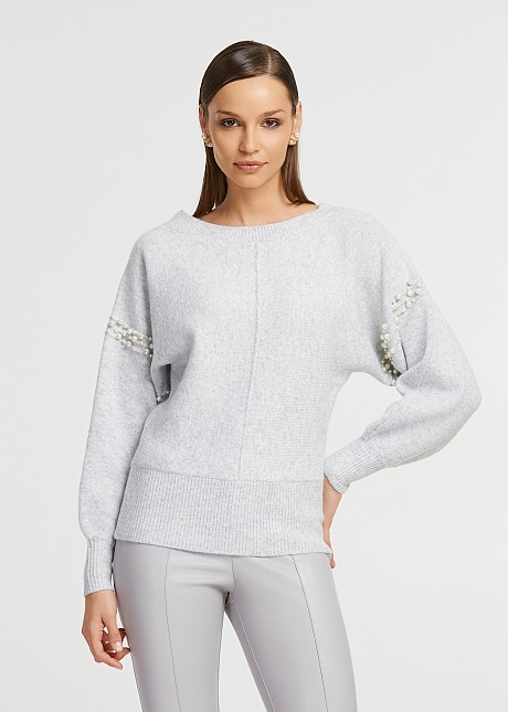 Sweater embellished with pearls