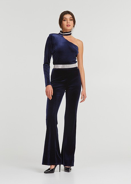 One- shoulder top in velvet look