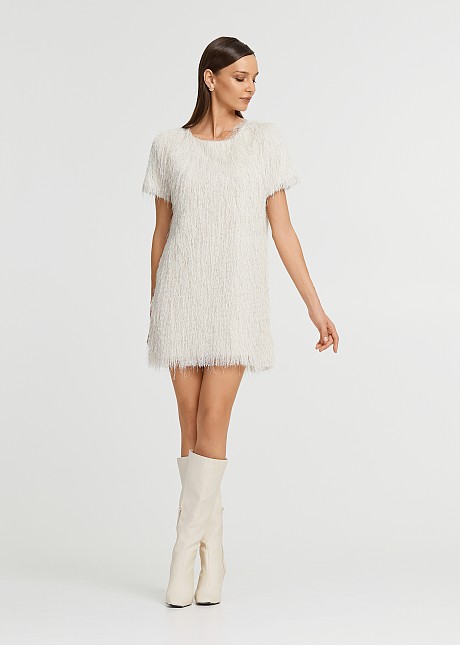 Mini sort-sleeved hairy tassel dress