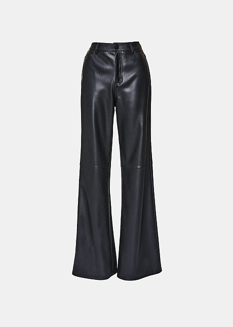 Wide-leg pants in leather look