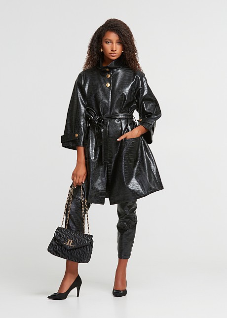 Trench coat in croco look with belt