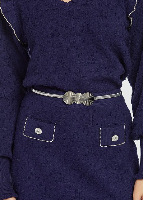 Metallic elastic belt with round buckle