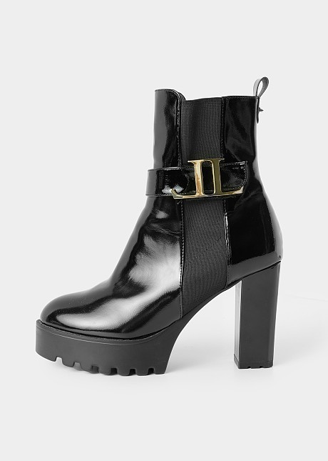 Platform heeled ankle boots