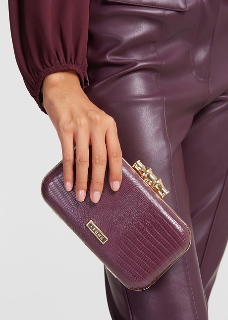 Clutch bag in leather look