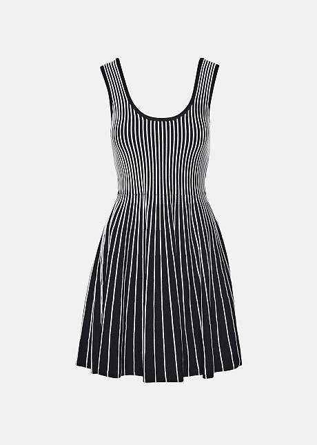  Mini cloche dress in stripes