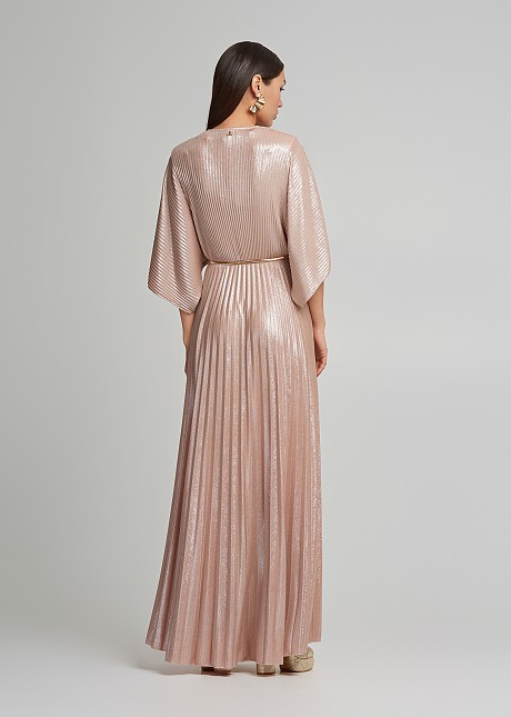 Maxi pleated sleeved dress