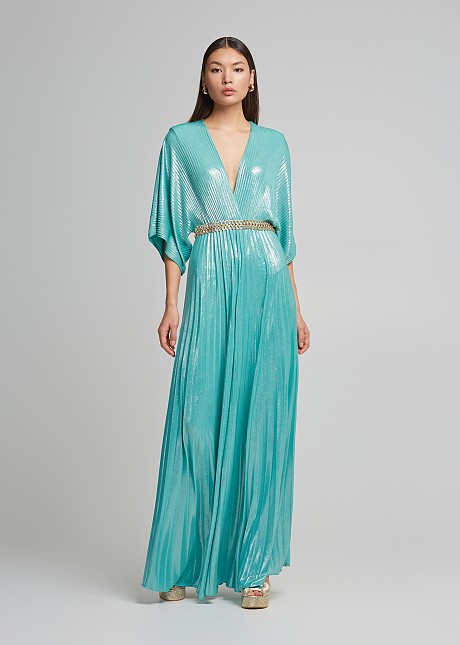 Maxi pleated sleeved dress